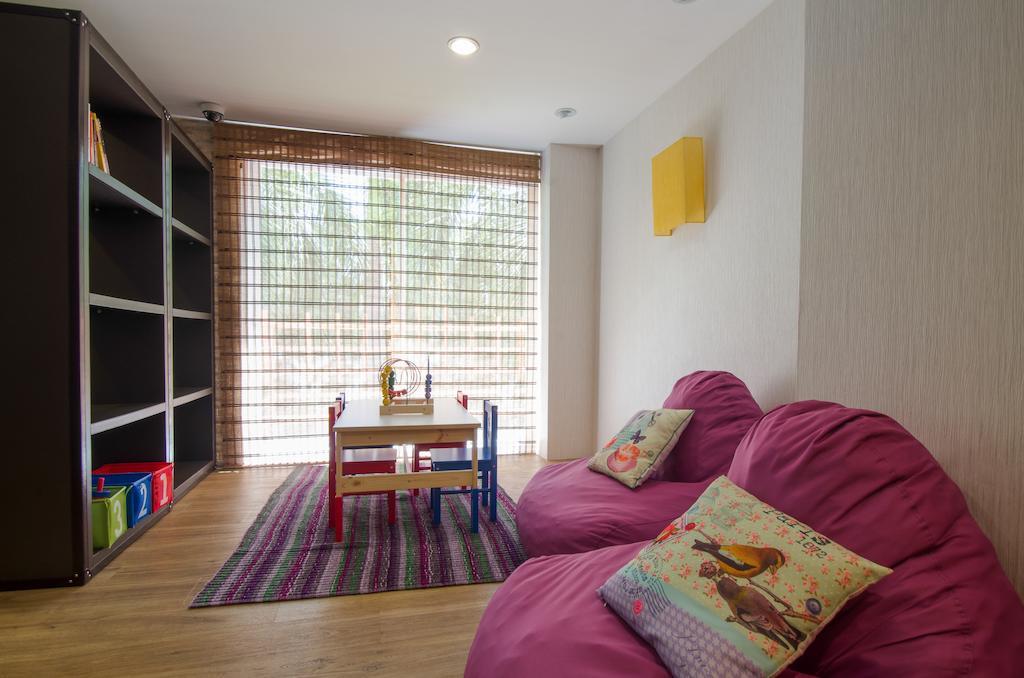 Icheck Inn Residences Sathorn Bangkok Bagian luar foto