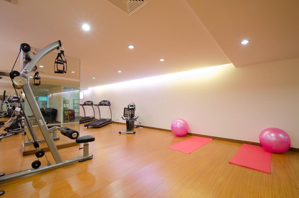 Icheck Inn Residences Sathorn Bangkok Bagian luar foto